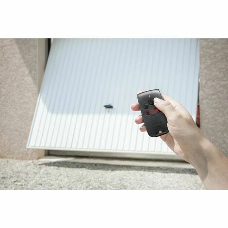 Somfy 2400660 - Télécommande Multiéquipement RTS | Compatible Alarmes Protexiom Et Protexial 5 Somfy 2400660 - Télécommande Multiéquipement RTS | Compatible Alarmes Protexiom Et Protexial - Image 3